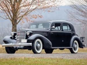 Cadillac V8 Series 30 355-D Town Sedan by Fleetwood